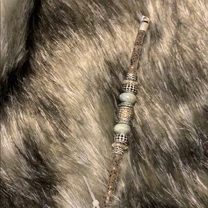 3/$15 NWT BEAUTIFUL Magnetic clasp bracelet